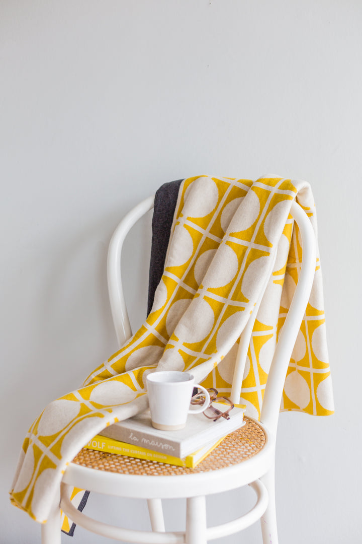 Don Blanket Yellow, Soft Jacquard Knitted Cotton
