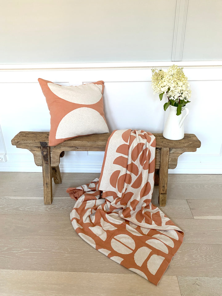 Ella Blanket Peach, Soft Jacquard Knitted Cotton
