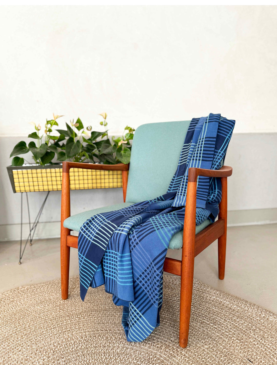 Ruth Blanket Blue, soft jacquard knitted cotton