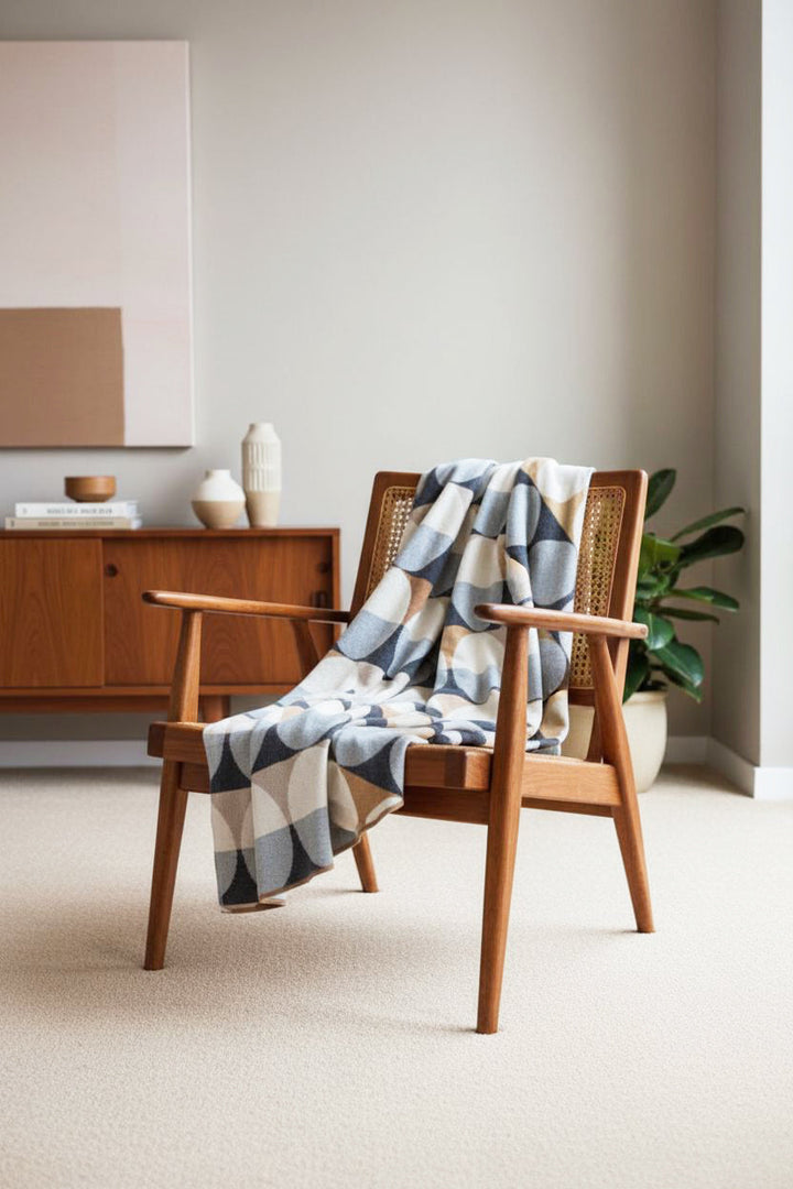 Olivia Nature Jacquard Throw – Soft Brushed Cotton