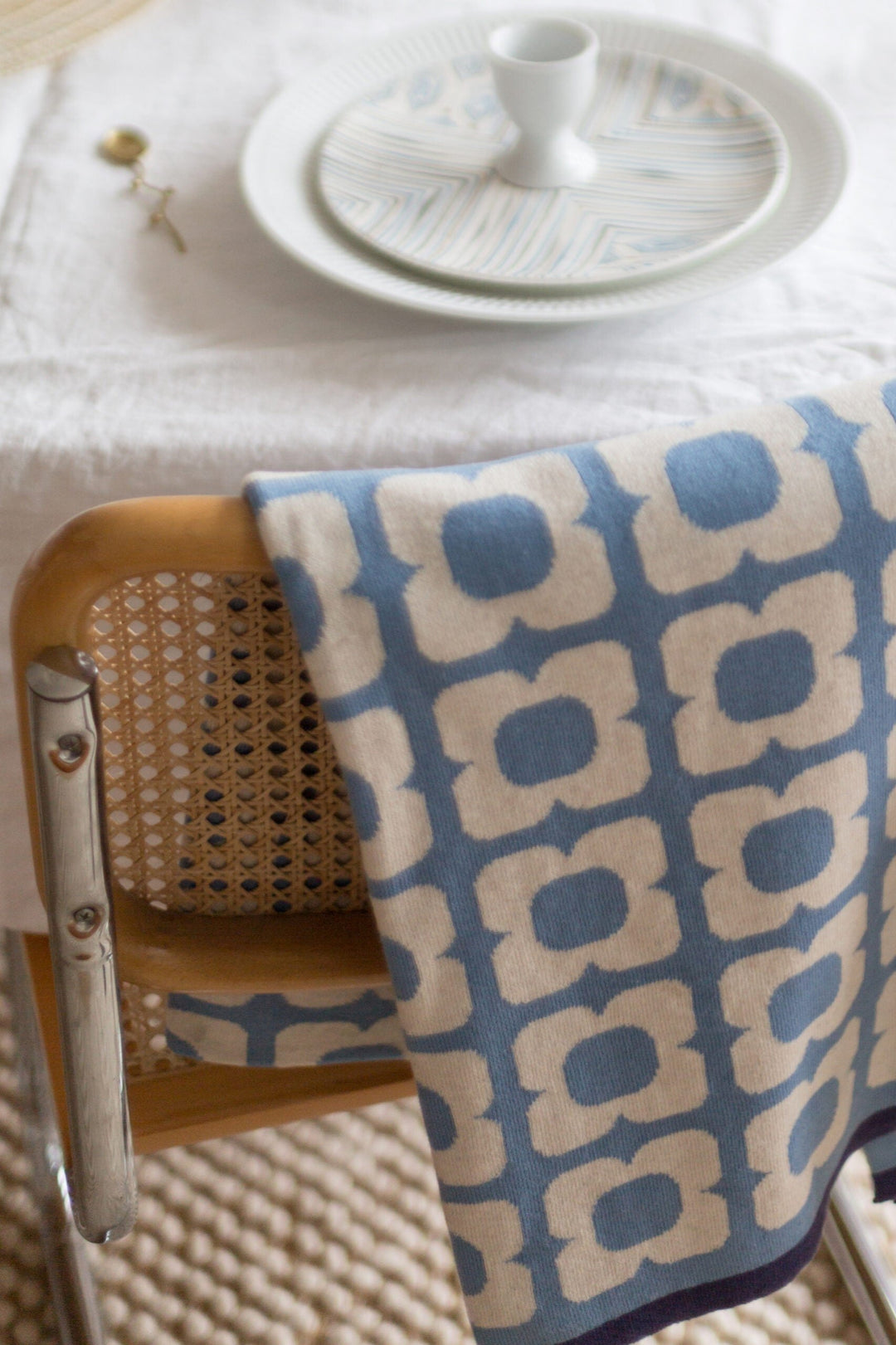 Doris blanket blue 2 square